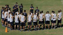 Un baja en Boca: se lesionó un tobillo durante la práctica