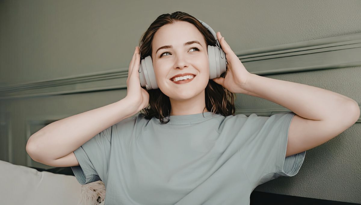 Cuando tenemos frisson y escuchamos música, el cerebro activa el sistema de recompensa, liberando dopamina, el mismo neurotransmisor asociado al placer, la motivación e incluso a algunas experiencias adictivas. Cuando tenemos frisson y escuchamos música, el cerebro activa el sistema de recompensa, liberando dopamina, el mismo neurotransmisor asociado al placer, la motivación e incluso a algunas experiencias adictivas.