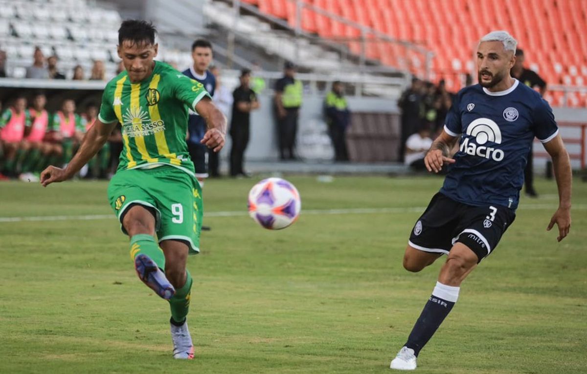 La Lepra se hizo grande ante el Tiburón. Foto: gentileza La Capital de Mar del Plata.