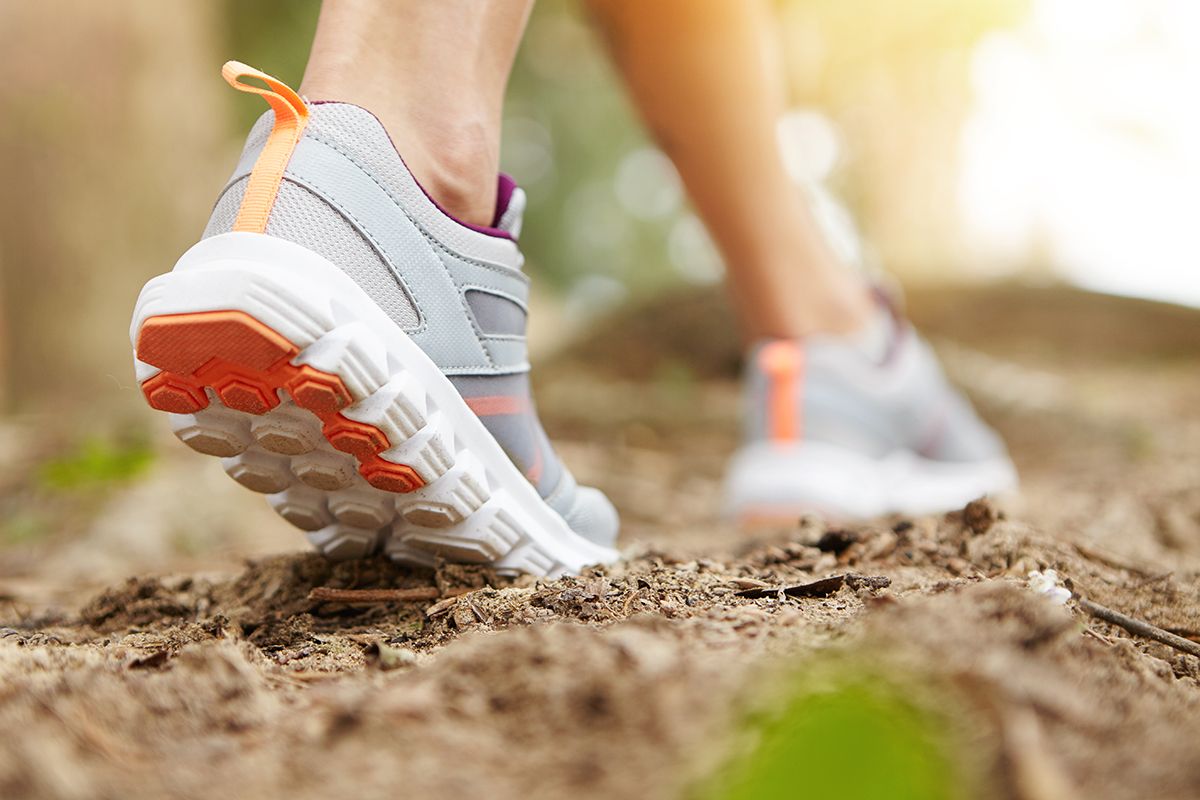 Adiós a los 10.000 pasos: por qué este método japonés de caminata cambia la forma de pensar la longevidad