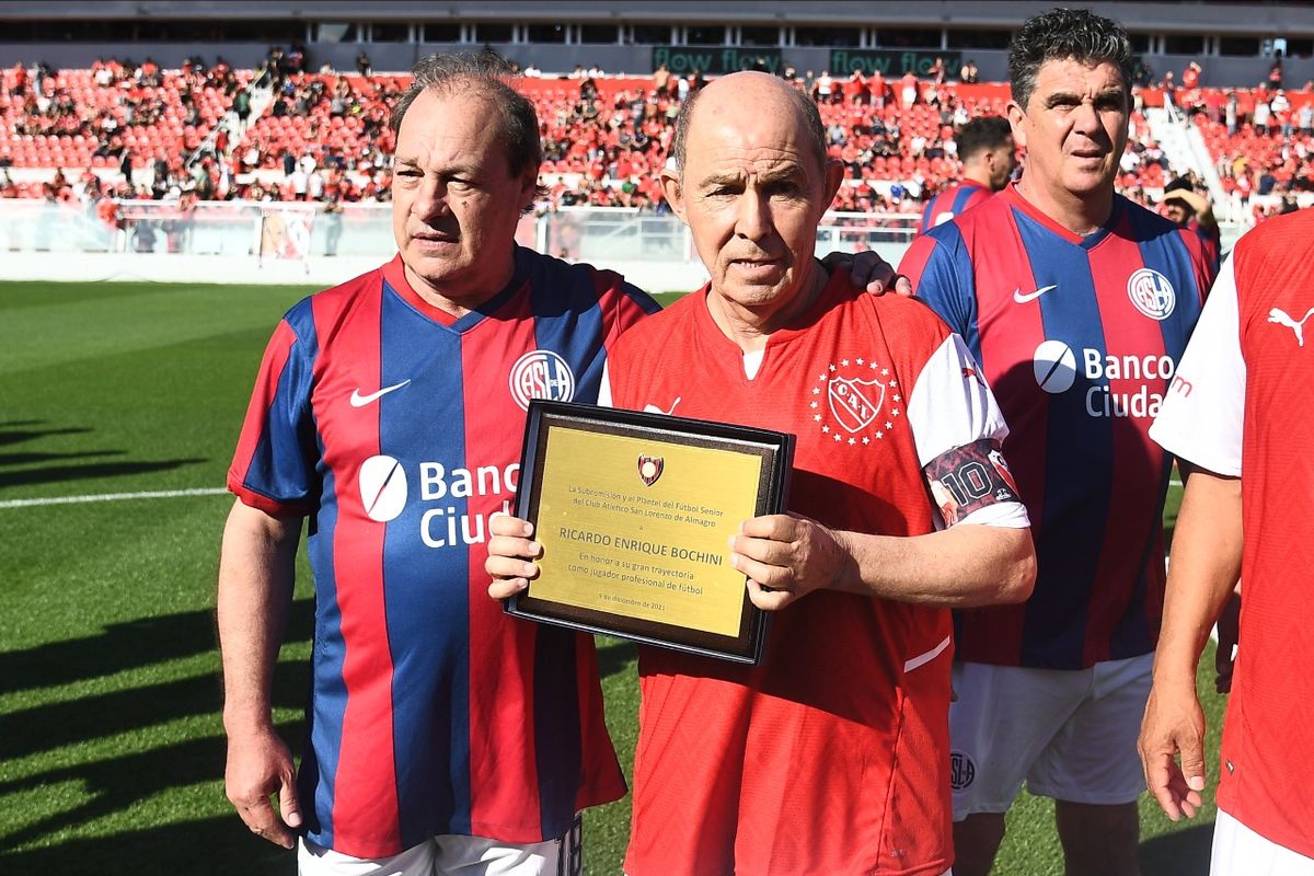 El estadio de Independiente ya lleva el nombre de Bochini