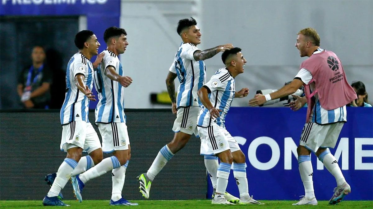 Almada festeja el gol de Argentina, pero después Venezuela empató. Almada festeja el gol de Argentina, pero después Venezuela empató.