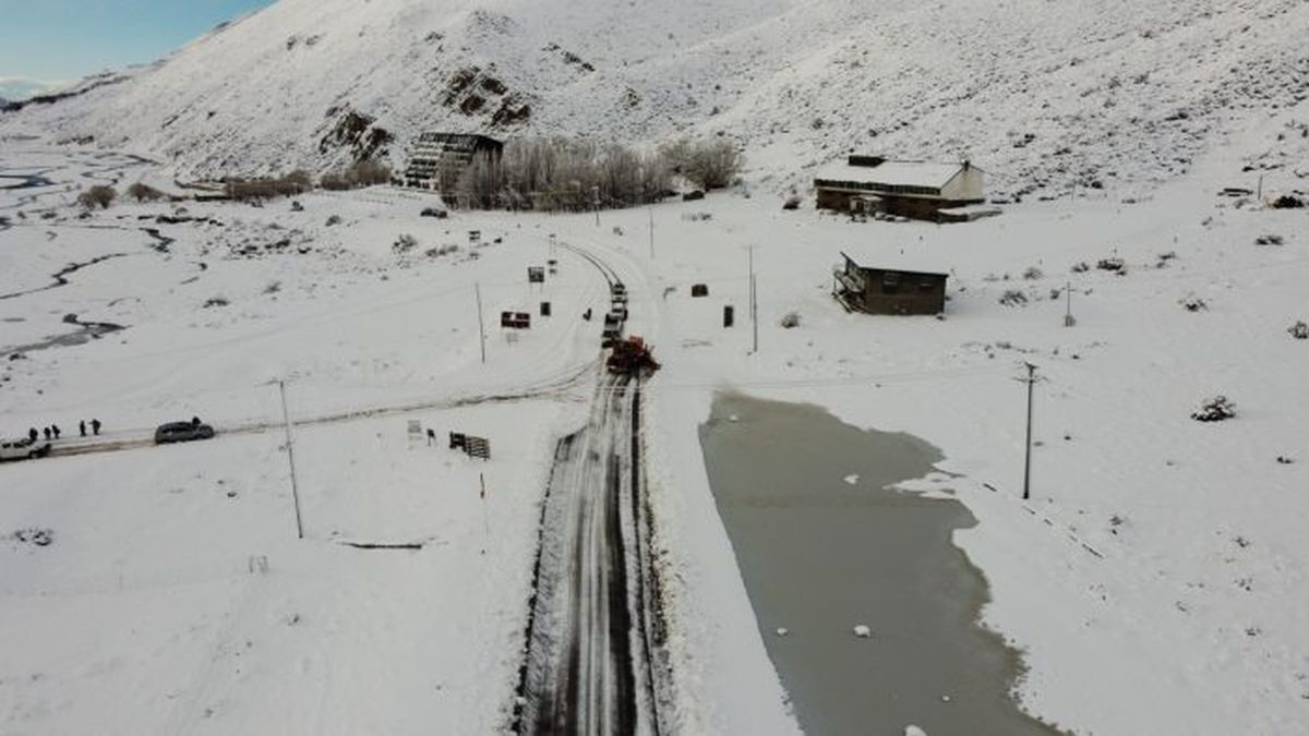 Por las intensas nevadas en el Sur no abrieron los centros de nieve este fin de semana largo. Por las intensas nevadas en el Sur no abrieron los centros de nieve este fin de semana largo.