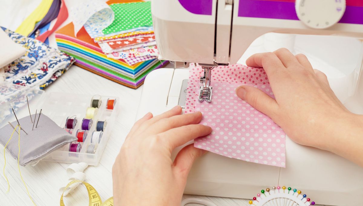 Empieza por proyectos de ropa simples hasta alcanzar niveles expertos de costura Empieza por proyectos de ropa simples hasta alcanzar niveles expertos de costura