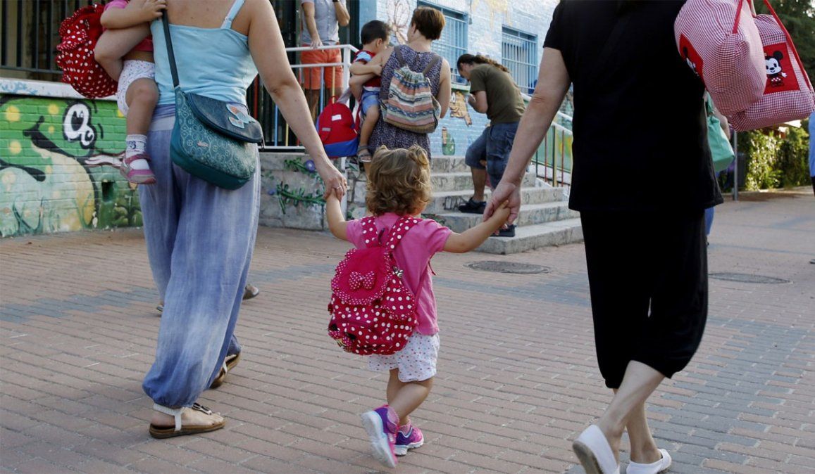 Padres separados en pandemia. La imagen es ilustrativa. &nbsp;
