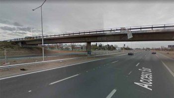 Un peatón falleció atropellado cuando quiso cruzar el Acceso Sur
