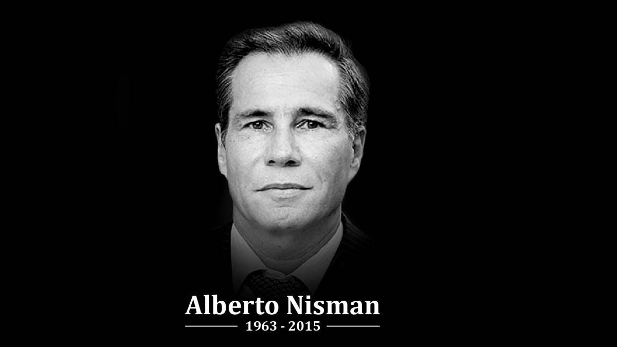 Esta imagen de Alberto Nisman circuló todo el día lunes por las redes sociales.