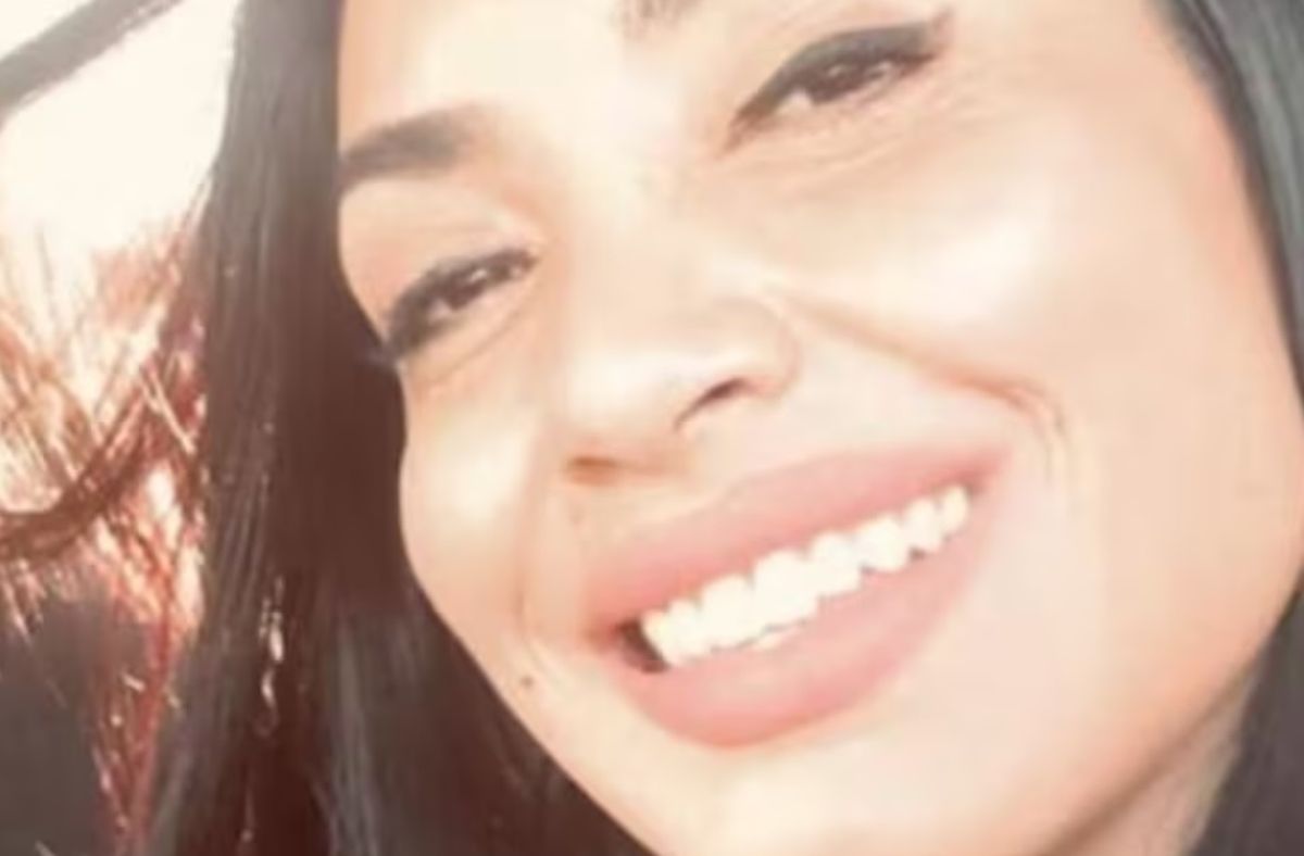 Claudia Scarzzolo, la mujer de 38 años cuyo cuerpo fue encontrado semi enterrado en el patio de su casa Claudia Scarzzolo, la mujer de 38 años cuyo cuerpo fue encontrado semi enterrado en el patio de su casa