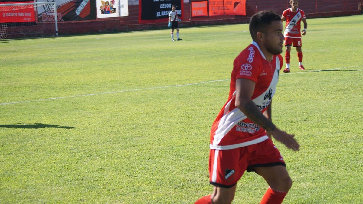 Para José Méndez Maipú debe aprovechar al máximo la localía