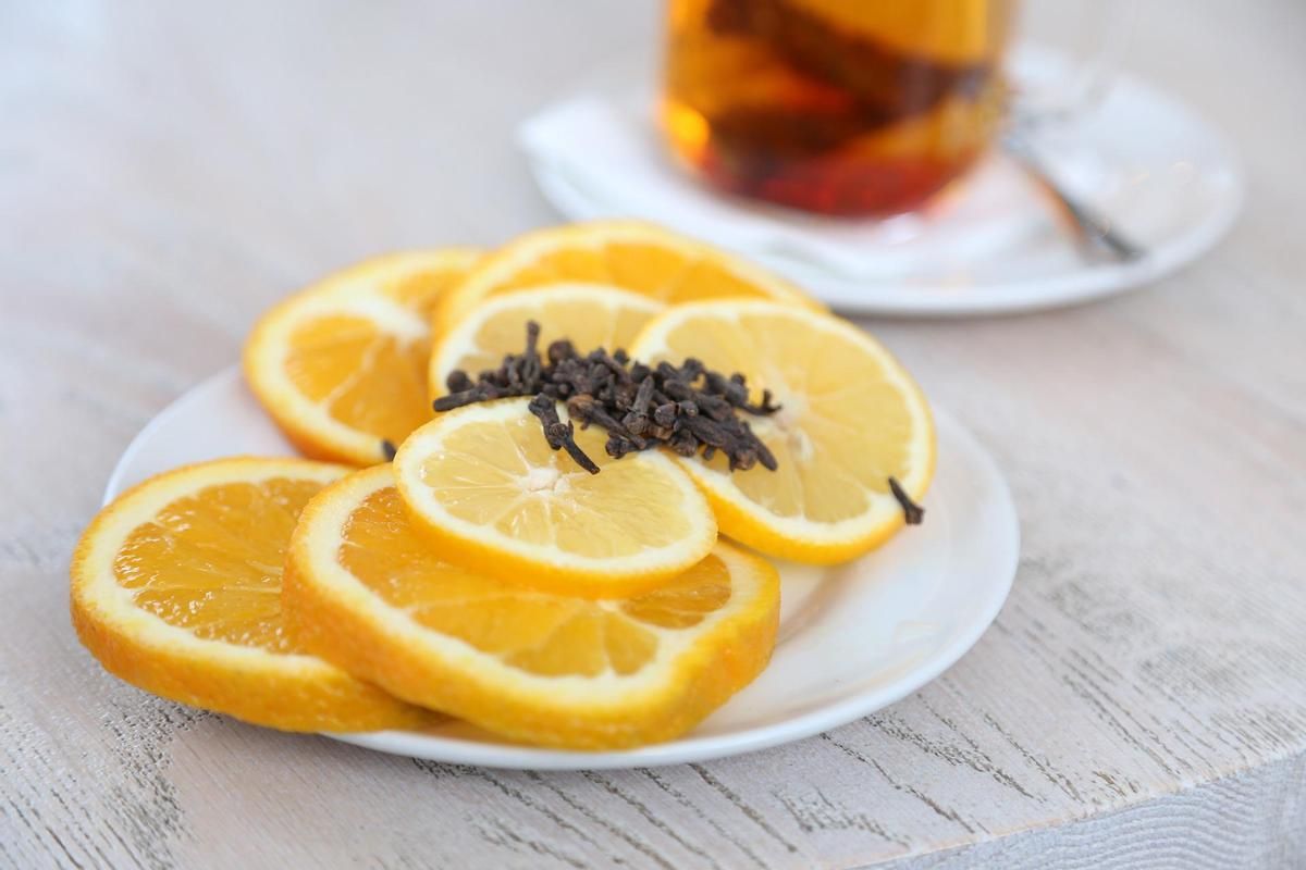 La reconocida fruta cítrica que sirve como desodorante y repele a los mosquitos La reconocida fruta cítrica que sirve como desodorante y repele a los mosquitos