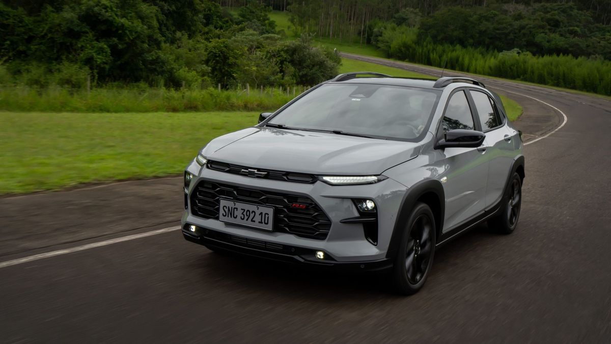 El lanzamiento oficial marcará un punto de giro en la oferta local de Chevrolet, ya que este modelo introduce tecnologías de asistencia en la conducción desarrolladas específicamente para las ciudades de América del Sur. El lanzamiento oficial marcará un punto de giro en la oferta local de Chevrolet, ya que este modelo introduce tecnologías de asistencia en la conducción desarrolladas específicamente para las ciudades de América del Sur.