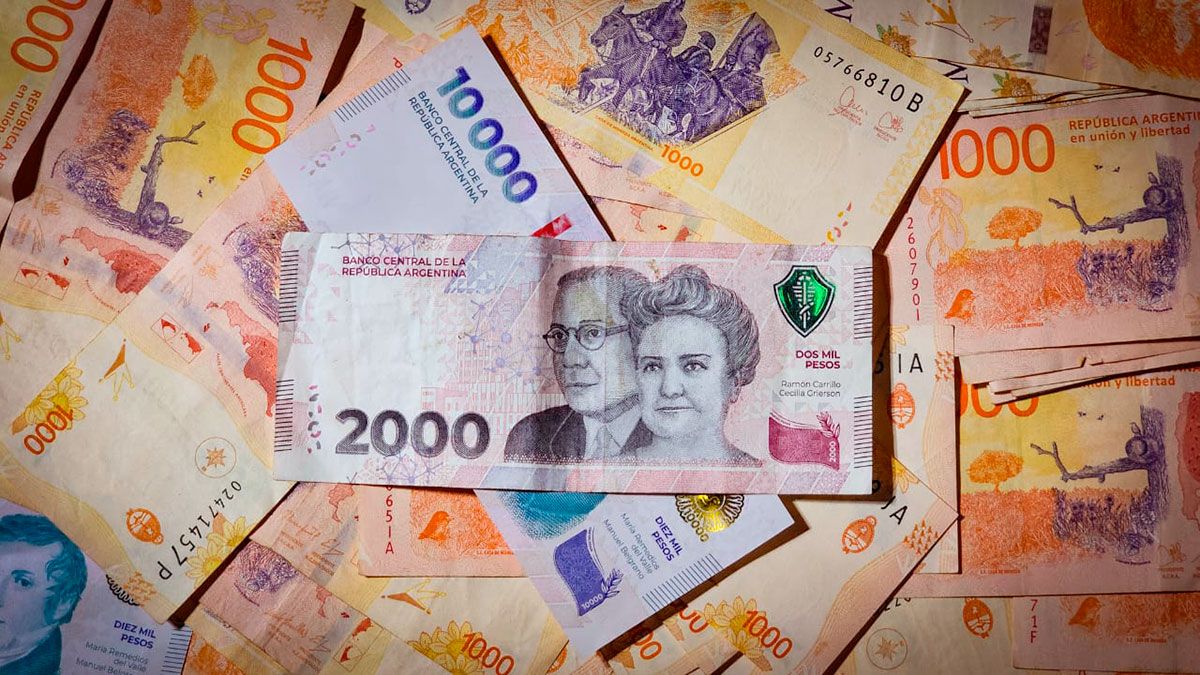 El plazo fijo es una alternativa de inversión de muy bajo riesgo que te permite obtener rendimientos sobre tus ahorros a cambio de inmovilizarlos durante un periodo de tiempo.