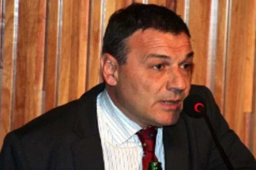 Se oficializó este viernes la propuesta de designación del abogado Gustavo Juan Fuertes como nuevo director de la Agencia de Acceso a la Información Pública.