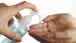 Coronavirus: el INV flexibilizó la fabricación de alcohol en gel a empresas y comunas