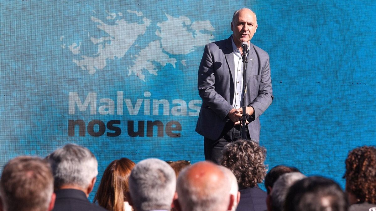 El mendocino Guillermo Carmona es secretario de Malvinas.