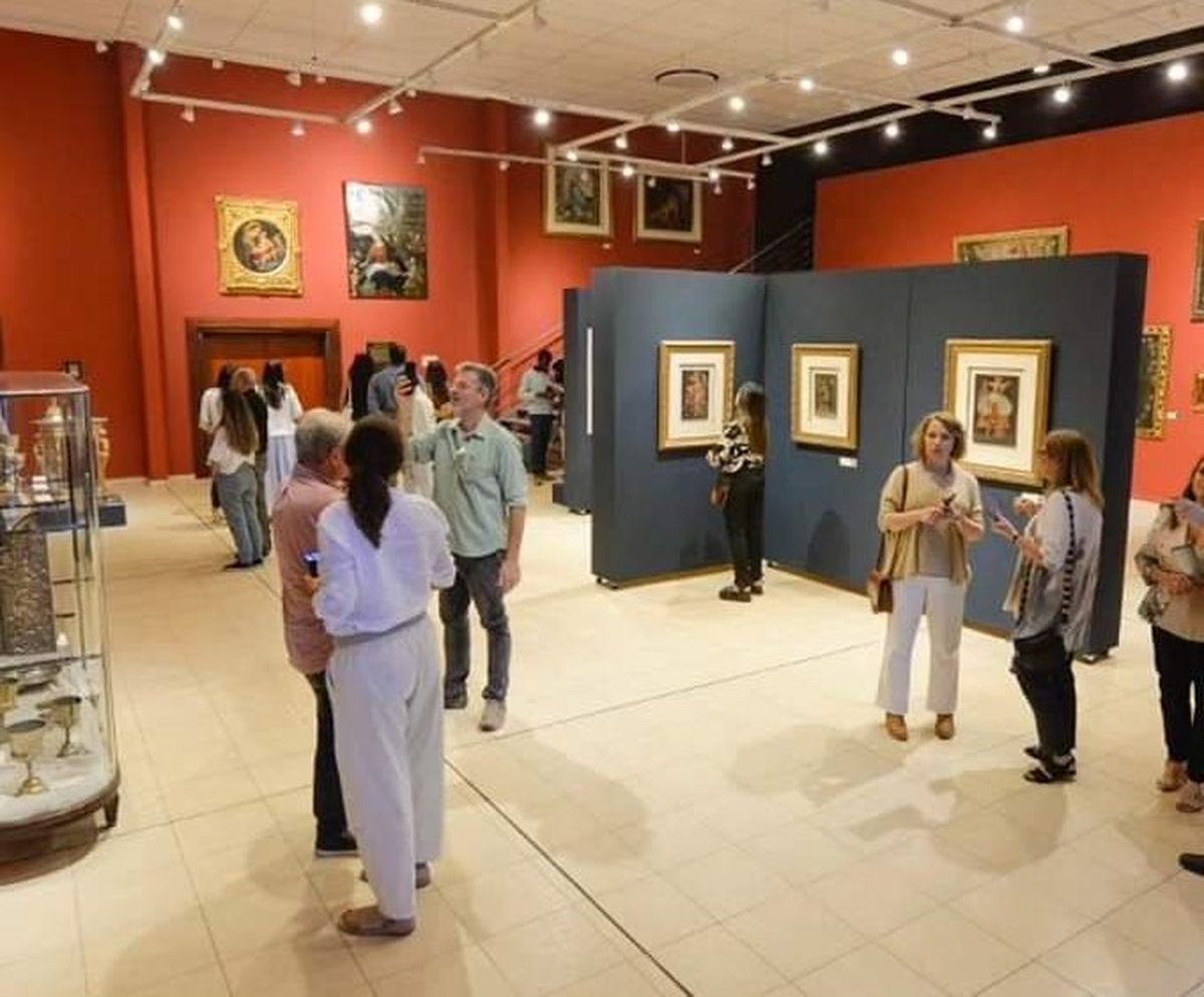 Una de las exposiciones en Estancia Bodega El Retiro que montó Daniel Rueda. El espacio está ubicado en el departamento de Santa Rosa. Una de las exposiciones en Estancia Bodega El Retiro que montó Daniel Rueda. El espacio está ubicado en el departamento de Santa Rosa.