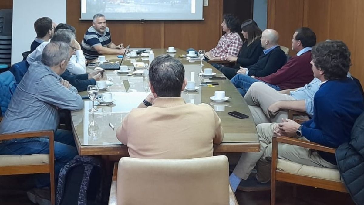 Uno de los encuentros fue en el séptimo piso de Casa de Gobierno.