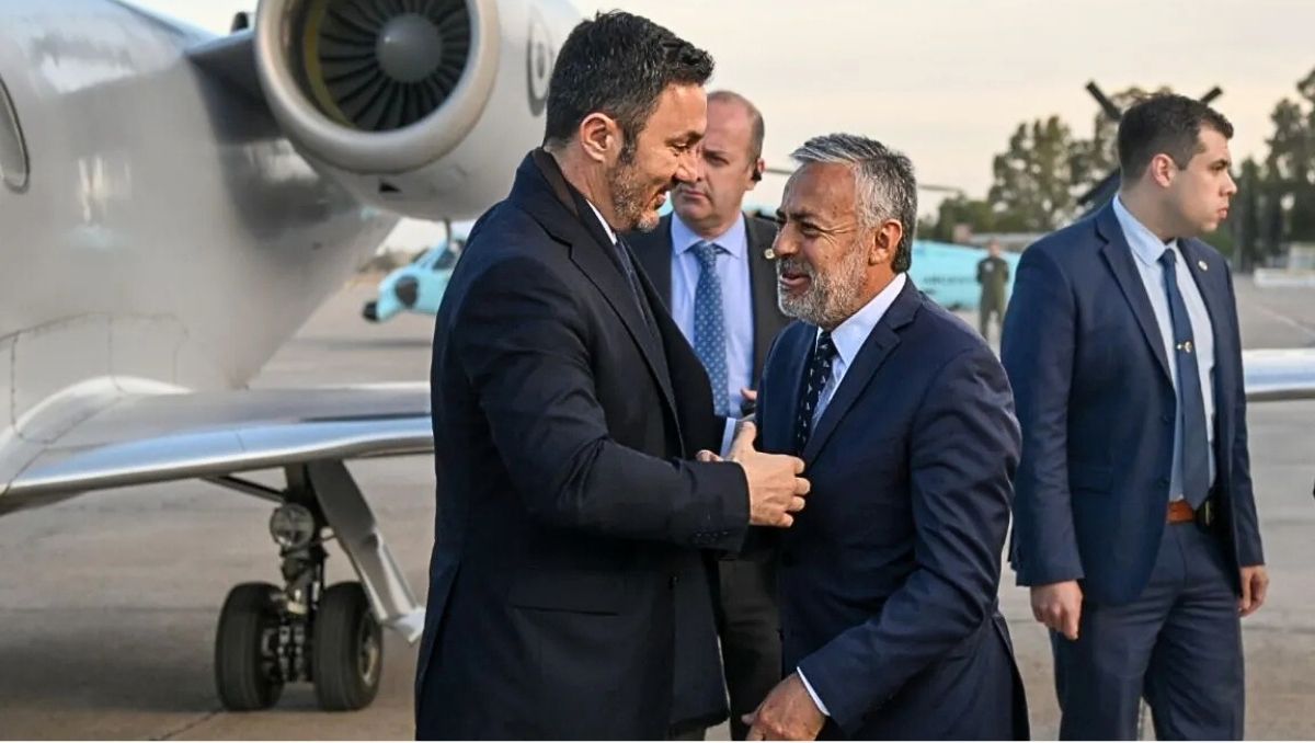 Luis Petri y Alfredo Cornejo se reunieron en Casa de Gobierno en la previa del cierre de listas del radicalismo.