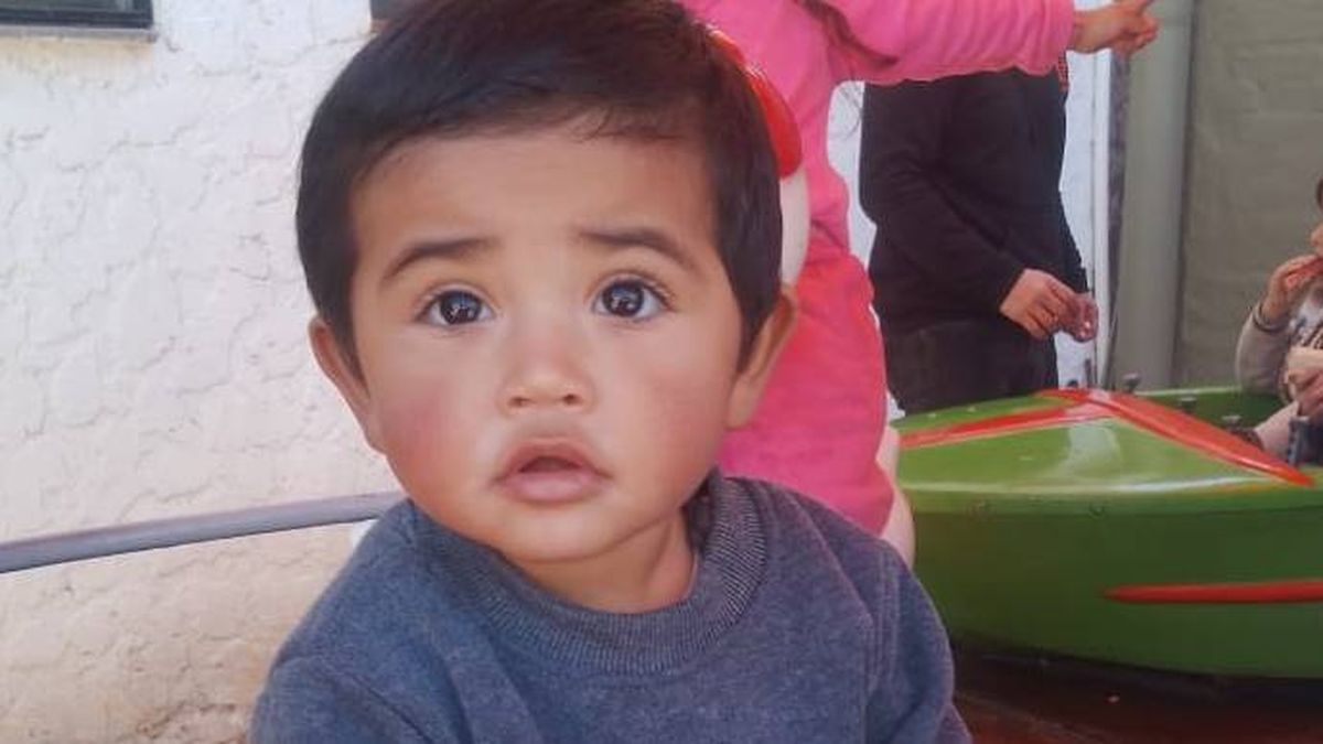 Mucha gente acompañará este sábado al pequeño Erick, que el 2 de octubre sufrió un accidente doméstico y hoy está casi curado. Mucha gente acompañará este sábado al pequeño Erick, que el 2 de octubre sufrió un accidente doméstico y hoy está casi curado.