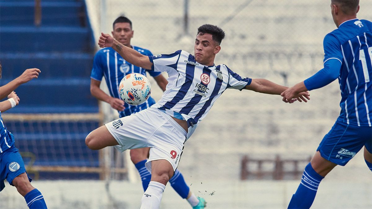 Talleres no tuvo piedad con Godoy Cruz este viernes y le metió siete goles. Foto: gentileza @CATalleresdecba.