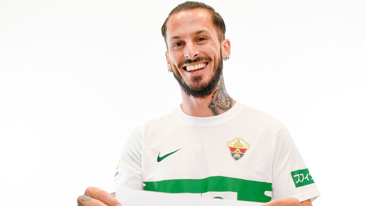 Darío Benedetto jugará en Elche, club del que es accionista