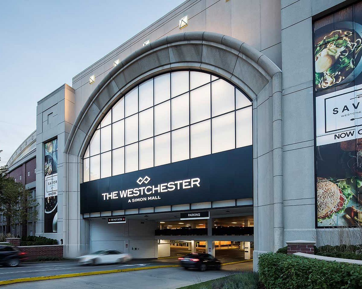 The Westchester es un centro comercial para hacer día de compras. The Westchester es un centro comercial para hacer día de compras.