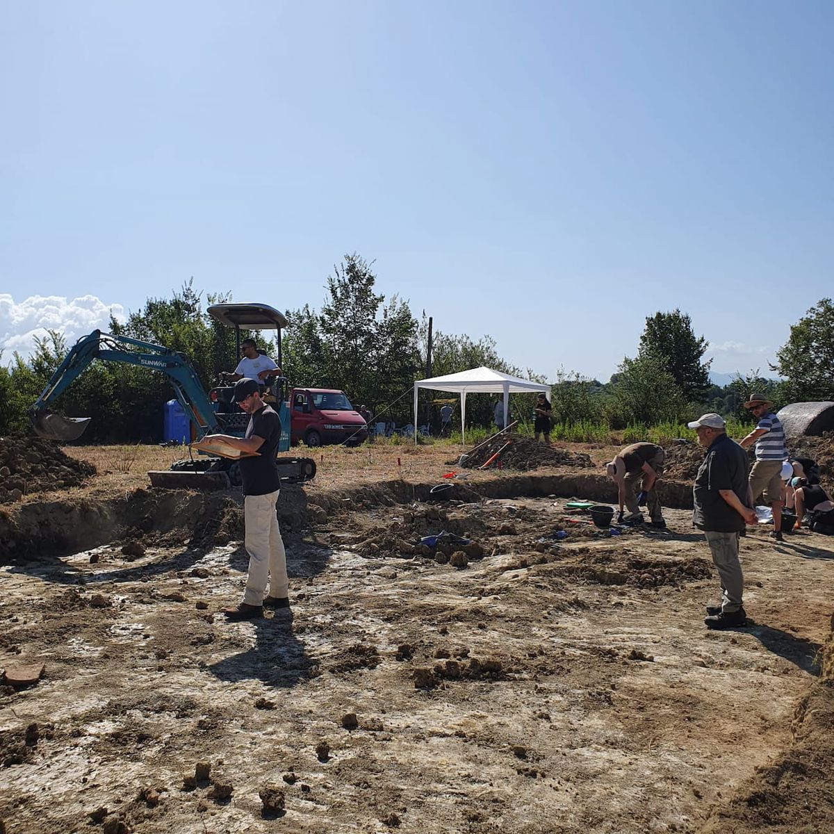 El descubrimiento se produjo tras tres años de nuevos trabajos en el área. El descubrimiento se produjo tras tres años de nuevos trabajos en el área.