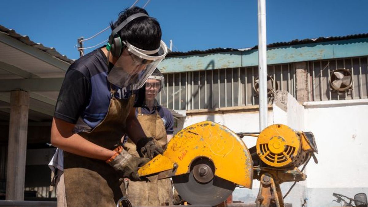 Los alumnos de escuelas técnicas podrán acreditar saberes si continúan estudiando una carrera de Educación Superior acorde a los saberes adquiridos en la secundaria (Prensa DGE)