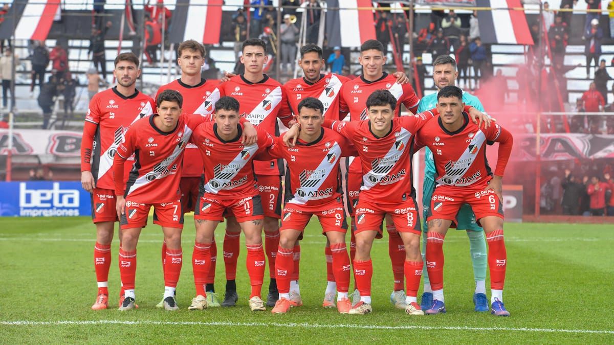 Deportivo Maipú jugará este sábado ante Tristán Suárez, en el estadio Omar Higinio Sperdutti.