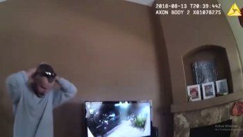 La reacción de un criminal al mostrarle un video que mostraba que mató a toda su familia