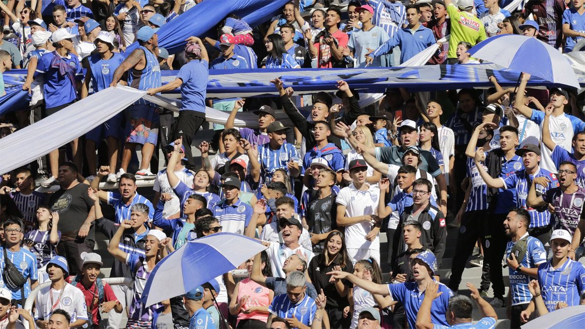 Los hinchas de Godoy Cruz, como es habitual, ocuparán la popular Sur del Malvinas.