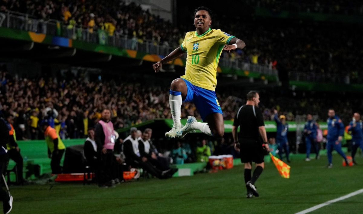 Brasil se impuso a Ecuador con gol de Rodrygo. Brasil se impuso a Ecuador con gol de Rodrygo.
