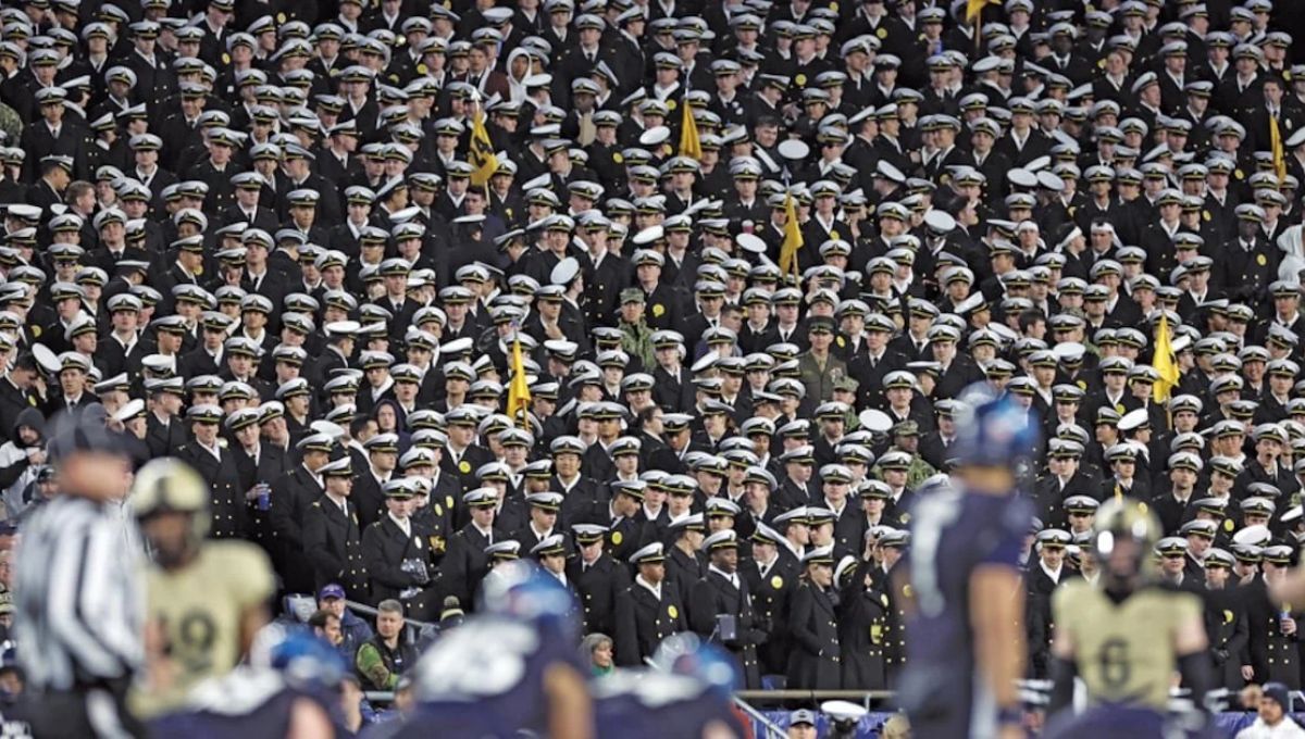 El ejército de Estados Unidos reúne a más de 3.000 personas y establece el récord de flexiones simultáneas