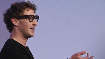 El dueño de Facebook lanzó su predicción: este artefacto reemplazará a los celulares El dueño de Facebook lanzó su predicción: este artefacto reemplazará a los celulares