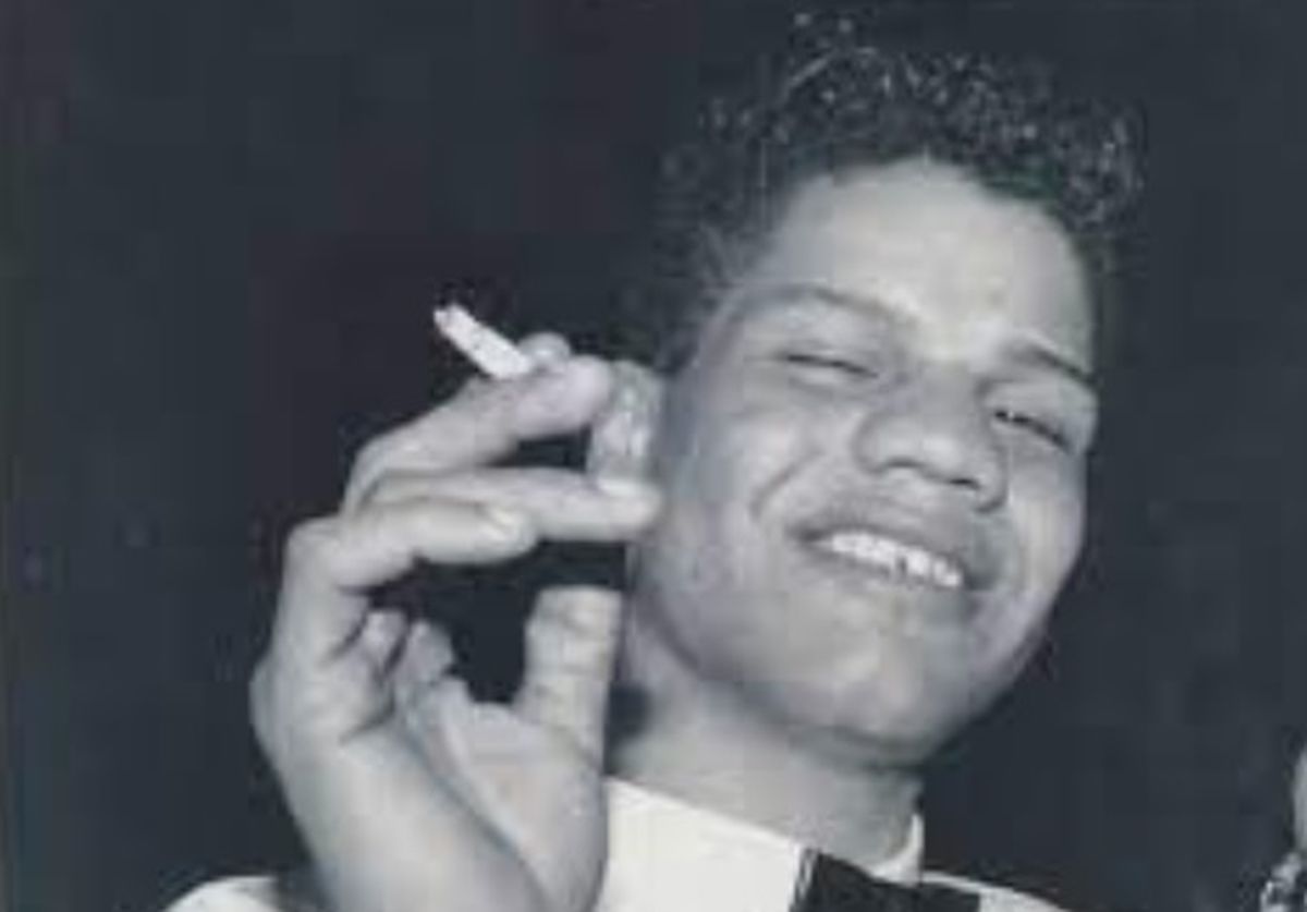 En el servicio militar francés, a Thierry Paulin sus compañeros lo despreciaban por ser de color y su homosexualidad