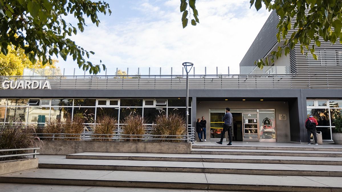 La víctima del accidente vial en Rivadavia fue derivada al Hospital Central de Ciudad. La víctima del accidente vial en Rivadavia fue derivada al Hospital Central de Ciudad.