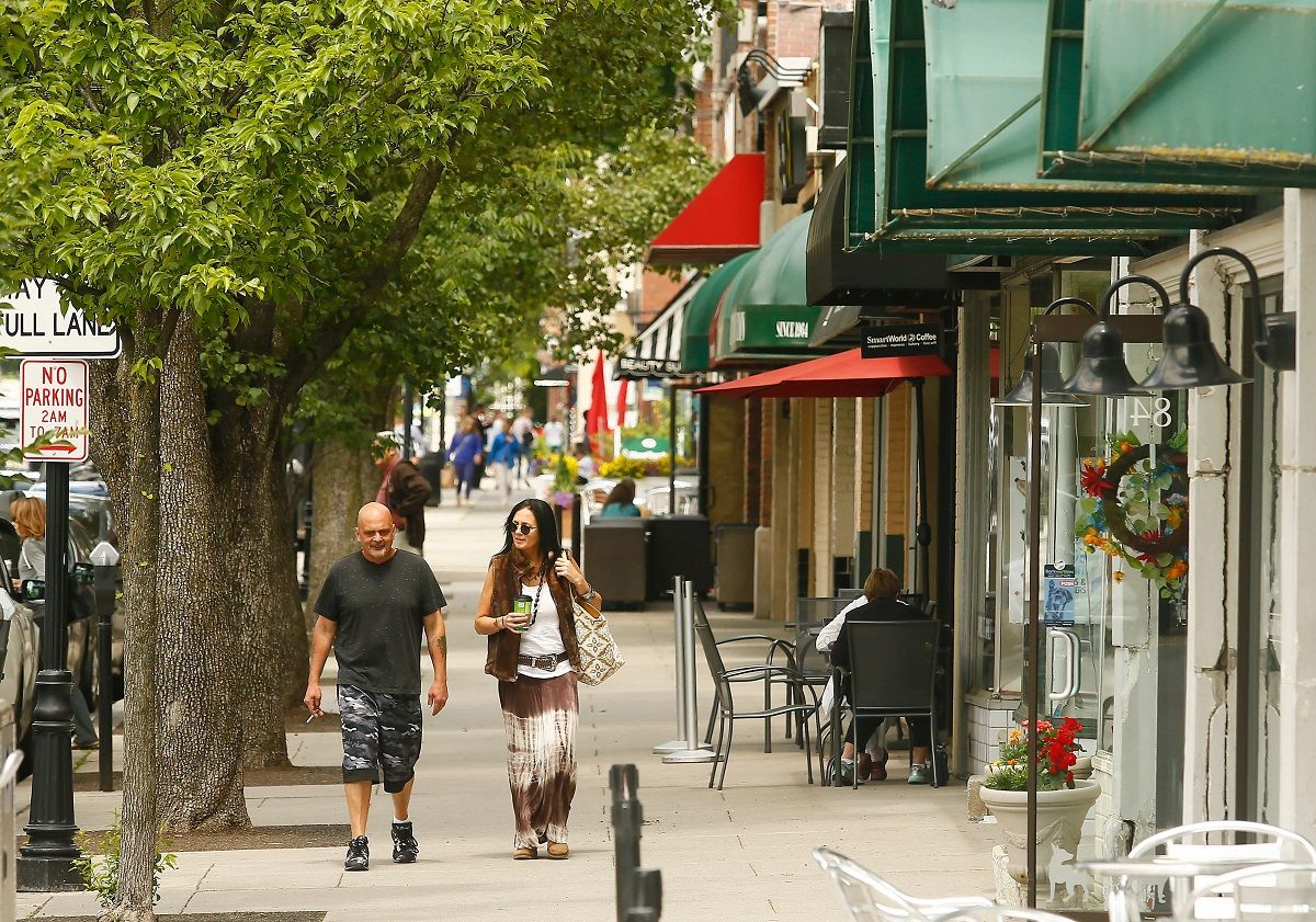 Morristown es un pueblo en el condado de Morris, Nueva Jersey. Morristown es un pueblo en el condado de Morris, Nueva Jersey.