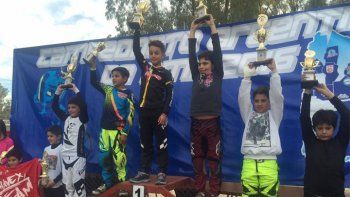 BMX: 28 pilotos mendocinos dijeron presente en Santiago del Estero