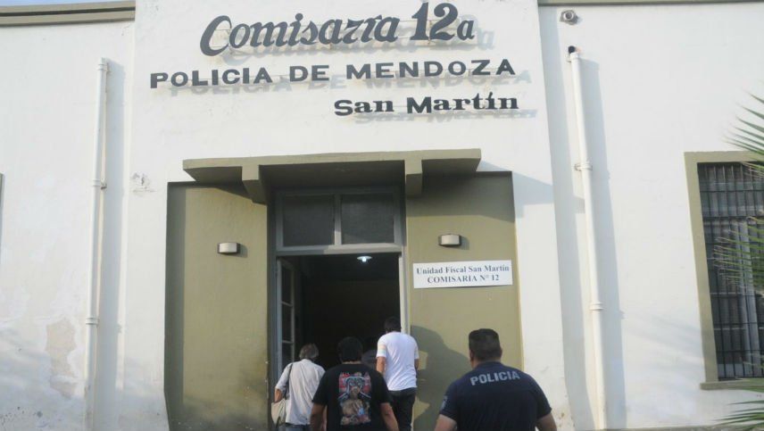 La Comisaría 12 de San Martín donde se hizo la denuncia de abuso sexual infantil.