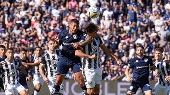 Independiente Rivadavia le gana a Gimnasia y Esgrima empatan en un emocionante clásico