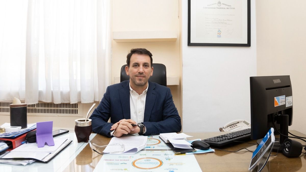 Tadeo García Zalazar, director General de Escuelas y ministro de Educación.