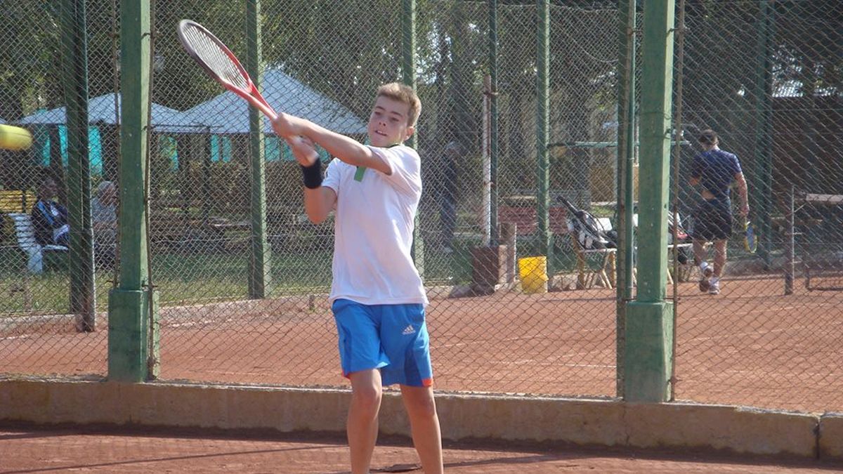 Julián Giménez Ganó La 3º Etapa Del Circuito “toss Tennis” 7069