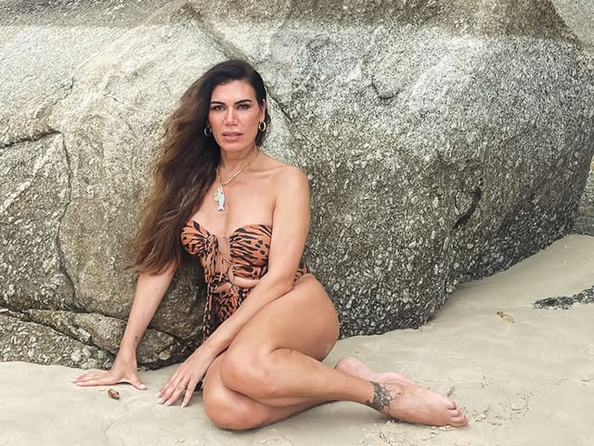 Florencia de la V paralizó las playas de Tailandia con su trikini. Florencia de la V paralizó las playas de Tailandia con su trikini.