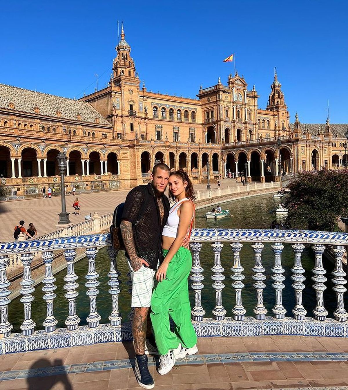Álex Caniggia y Melody Luz