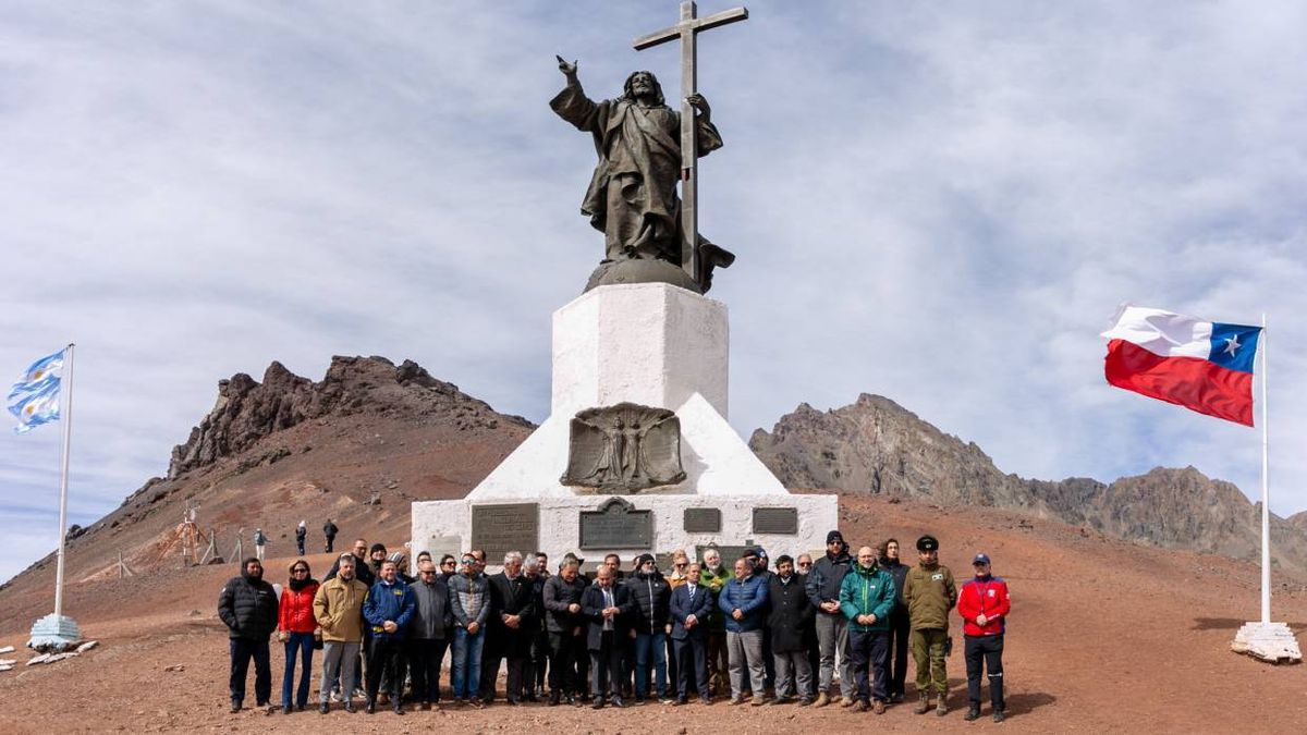 La UNCuyo y la universidad Católica de Valparaíso dieron un paso importante para agilizar los trámites aduaneros.