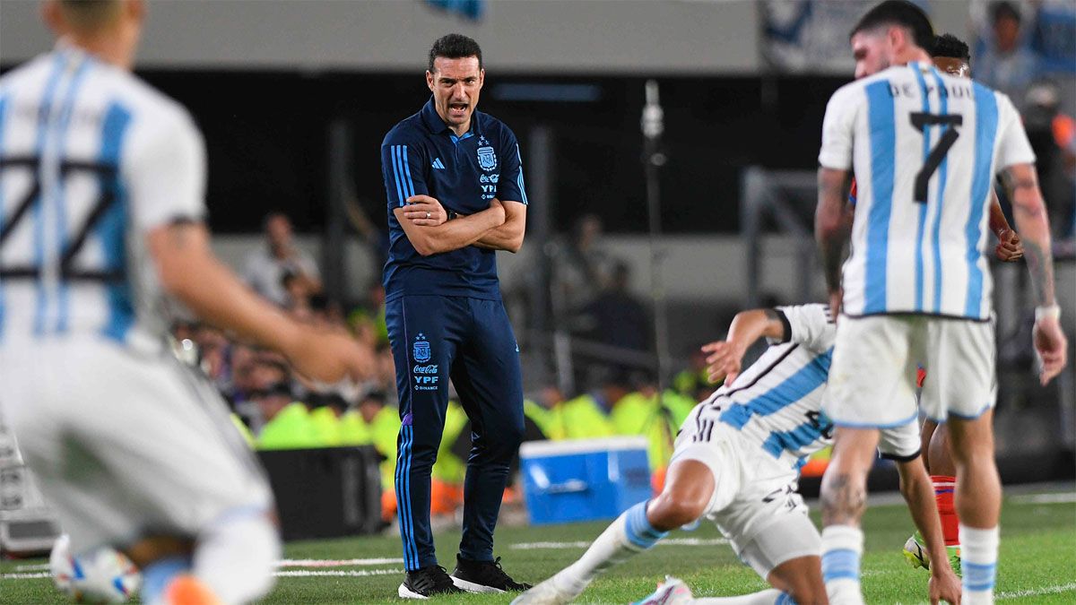 Lionel Scaloni está preocupado por el calendario que deberá afrontar la Selección argentina en las Eliminatorias Sudamericanas.