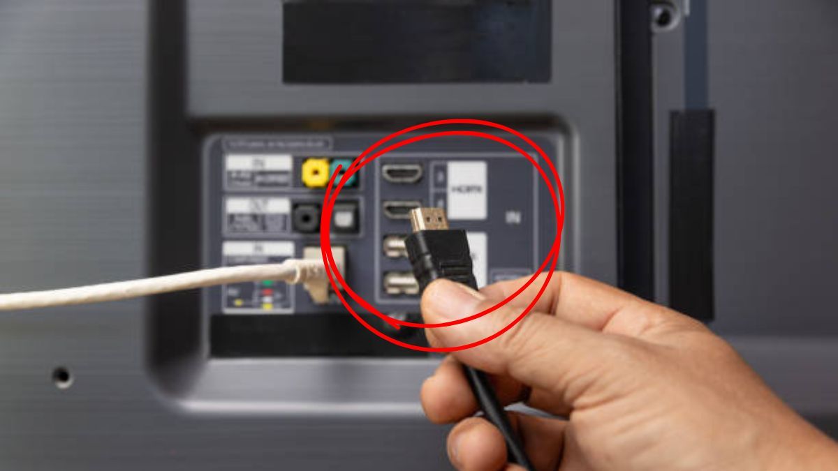 El truco secreto del HDMI de tu televisor: tras activarlo, pasarás a tener un Smart TV última generación