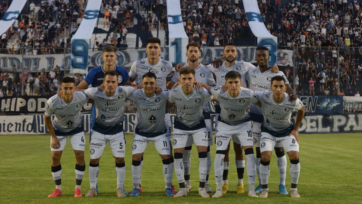 Independiente Rivadavia se presentará ante Sacachispas en Villa Soldati.