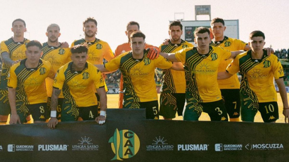 Aldosivi definirá el ascenso con San Martín de Tucumán. Aldosivi definirá el ascenso con San Martín de Tucumán.