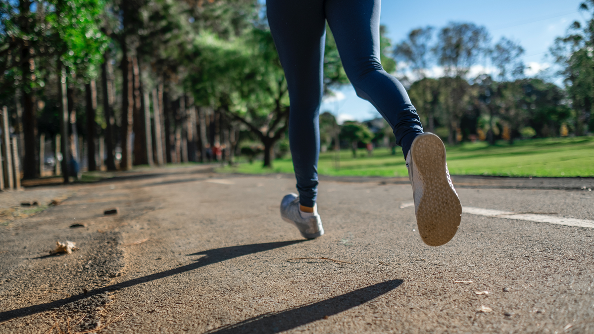 La actividad física ayuda a tener un cuerpo saludable en cualquier estación del año. 